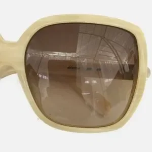 CHLOE CREAM SUNGLASSES/R1513 Chloe | Accessories | Chloe Cream Sunglassesr513 | Poshmark main image 2